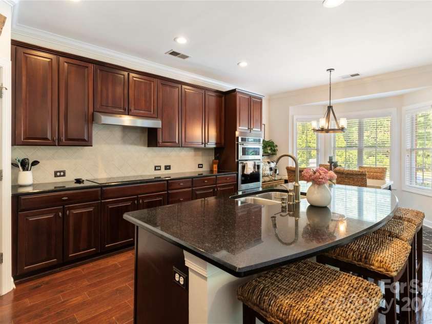 2504 River Oaks Drive, Waxhaw, NC 28173.  MLS# CAR4269382, YatesRealty ID 34425. 