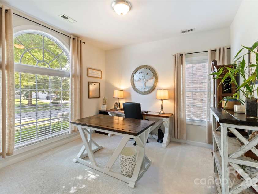 2504 River Oaks Drive, Waxhaw, NC 28173.  MLS# CAR4269382, YatesRealty ID 34425. 