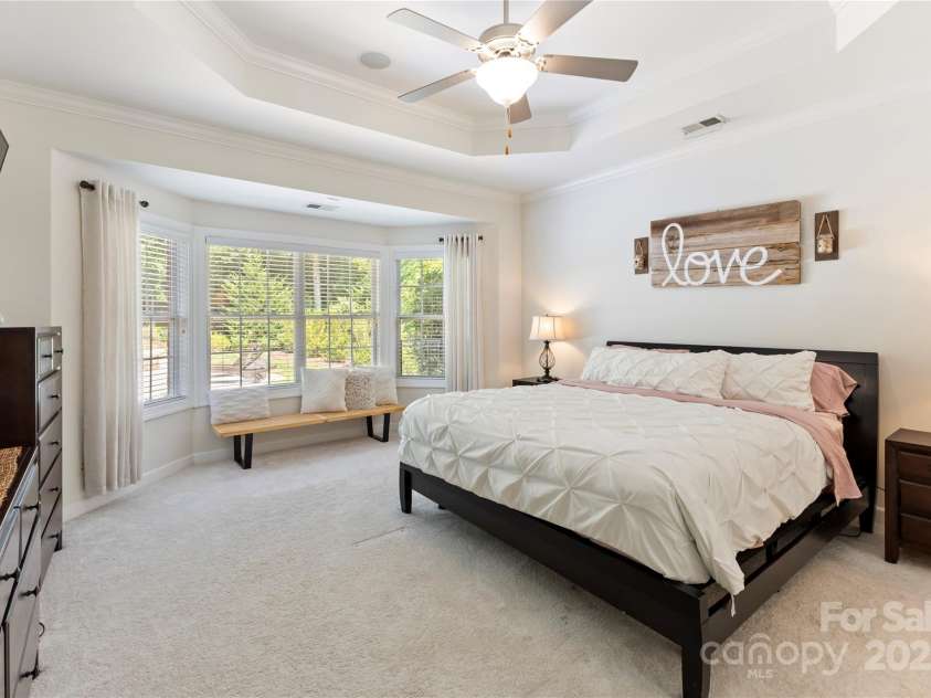 2504 River Oaks Drive, Waxhaw, NC 28173.  MLS# CAR4269382, YatesRealty ID 34425. 