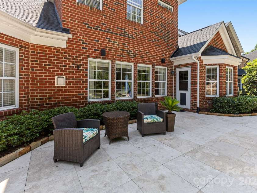 2504 River Oaks Drive, Waxhaw, NC 28173.  MLS# CAR4269382, YatesRealty ID 34425. 