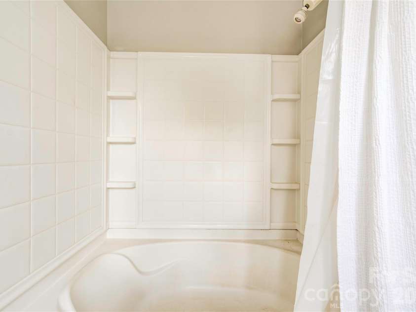 9336 Dewey Drive, Charlotte, NC 28214.  MLS# CAR4399418, YatesRealty ID 34426. 