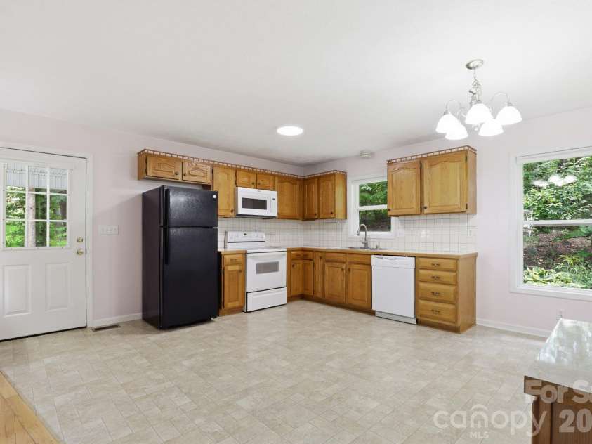 15 Valley Street, Granite Falls, NC 28630.  MLS# CAR4398811, YatesRealty ID 34427. 