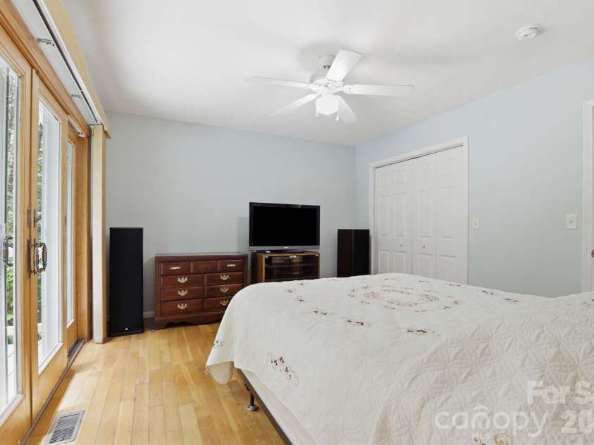 15 Valley Street, Granite Falls, NC 28630.  MLS# CAR4398811, YatesRealty ID 34427. 