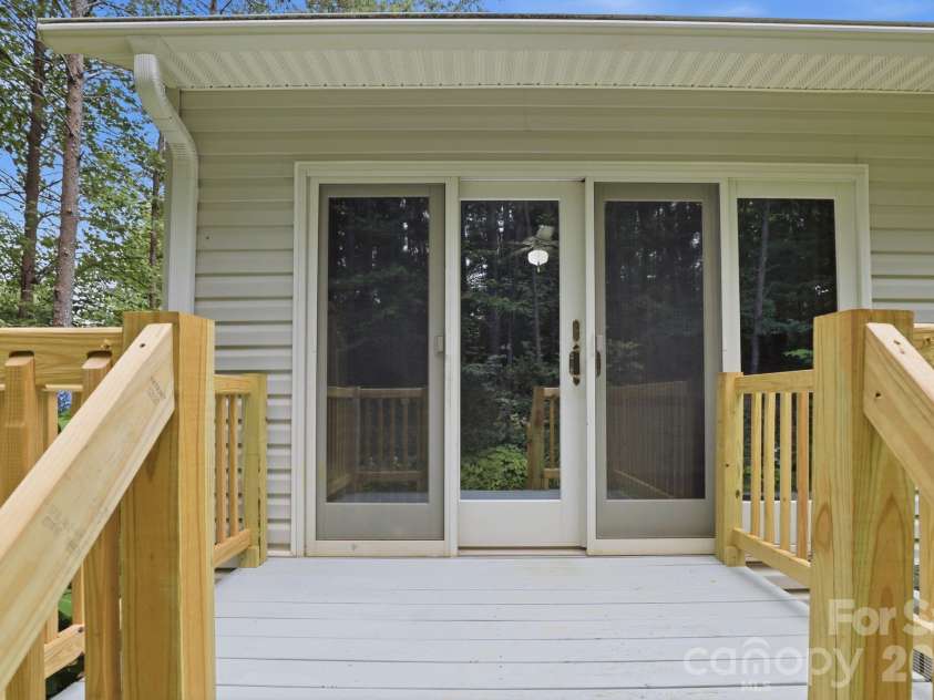 15 Valley Street, Granite Falls, NC 28630.  MLS# CAR4398811, YatesRealty ID 34427. 