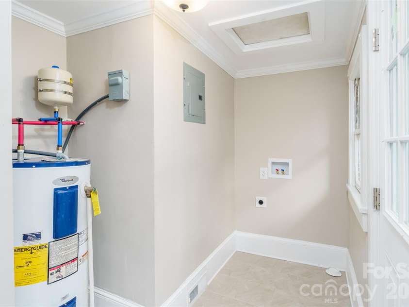 302 Maurice Street, Monroe, NC 28112.  MLS# CAR4399368, YatesRealty ID 34428. 