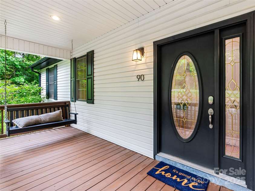 90 Indian Mound Trail, Fairview, NC 28730.  MLS# CAR4268261, YatesRealty ID 34428. 