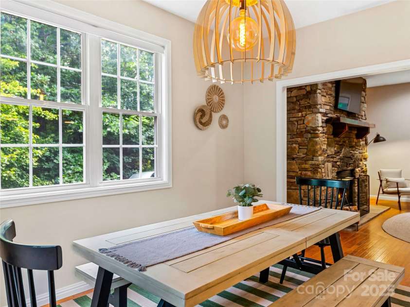90 Indian Mound Trail, Fairview, NC 28730.  MLS# CAR4268261, YatesRealty ID 34428. 