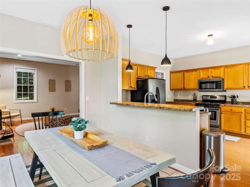 90 Indian Mound Trail, Fairview, NC 28730.  MLS# CAR4268261, YatesRealty ID 34428. 