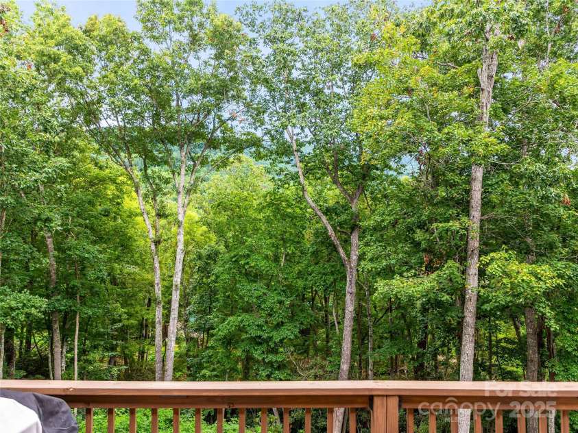90 Indian Mound Trail, Fairview, NC 28730.  MLS# CAR4268261, YatesRealty ID 34428. 