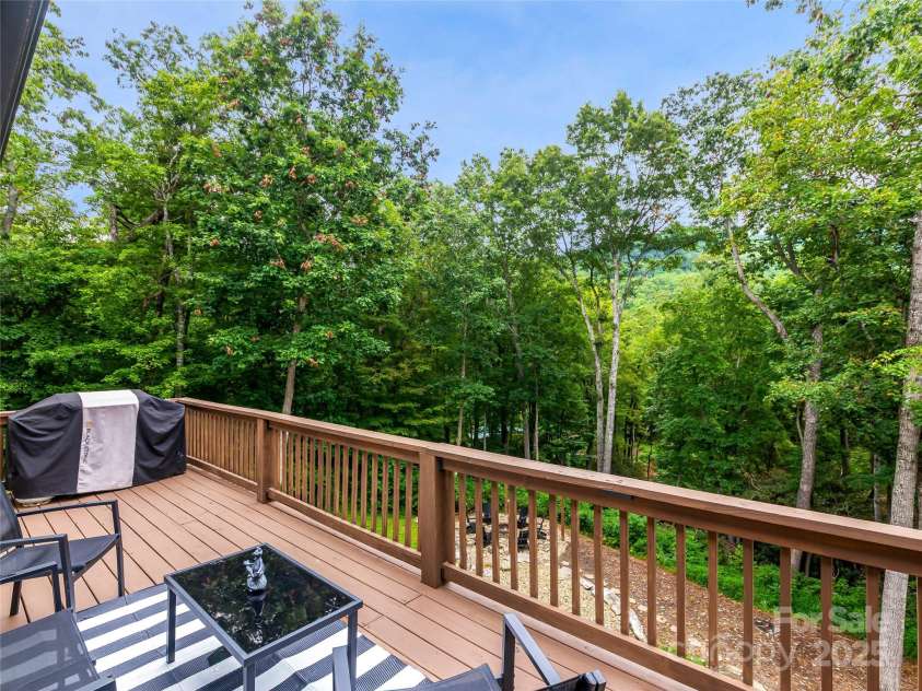 90 Indian Mound Trail, Fairview, NC 28730.  MLS# CAR4268261, YatesRealty ID 34428. 