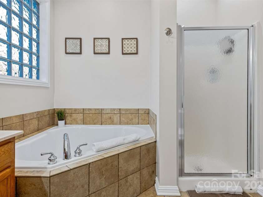 90 Indian Mound Trail, Fairview, NC 28730.  MLS# CAR4268261, YatesRealty ID 34428. 