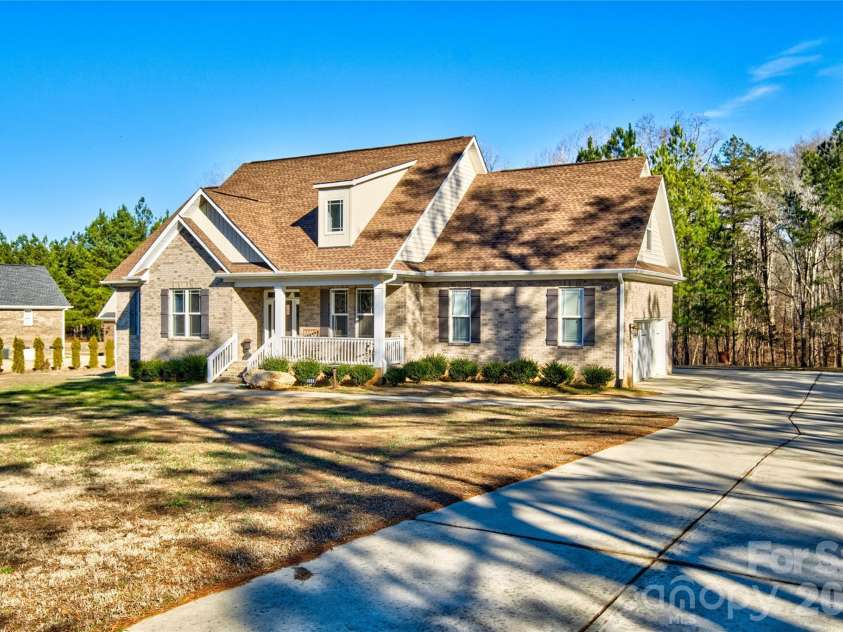 398 Kingsburry Road, Clover, SC 29710.  MLS# CAR4337912, YatesRealty ID 3443. Additional concrete area for additional parking