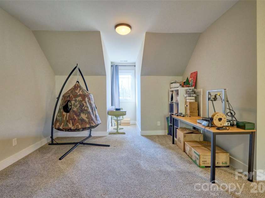 398 Kingsburry Road, Clover, SC 29710.  MLS# CAR4337912, YatesRealty ID 3443. Covey on loft area