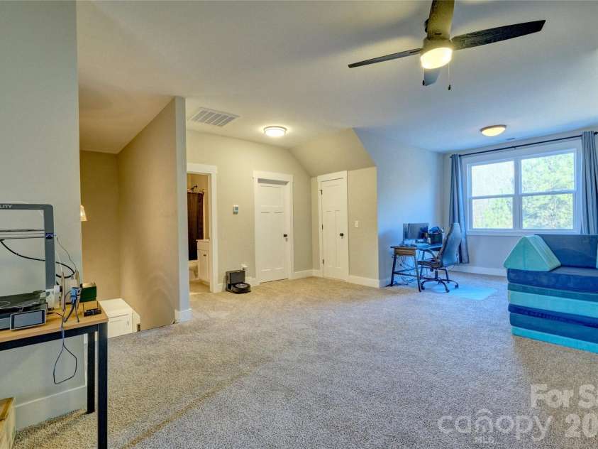 398 Kingsburry Road, Clover, SC 29710.  MLS# CAR4337912, YatesRealty ID 3443. Massive upostairs loft