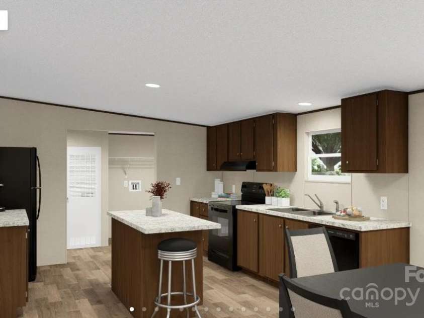 175 Shilah Lane Drive, Nebo, NC 28761.  MLS# CAR4289427, YatesRealty ID 34432. Stock Photo 