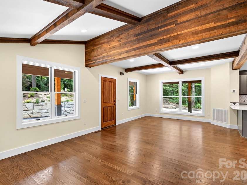 78 Tupper Road, Black Mountain, NC 28711.  MLS# CAR4396605, YatesRealty ID 34432. 
