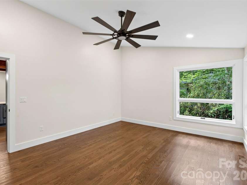 78 Tupper Road, Black Mountain, NC 28711.  MLS# CAR4396605, YatesRealty ID 34432. 