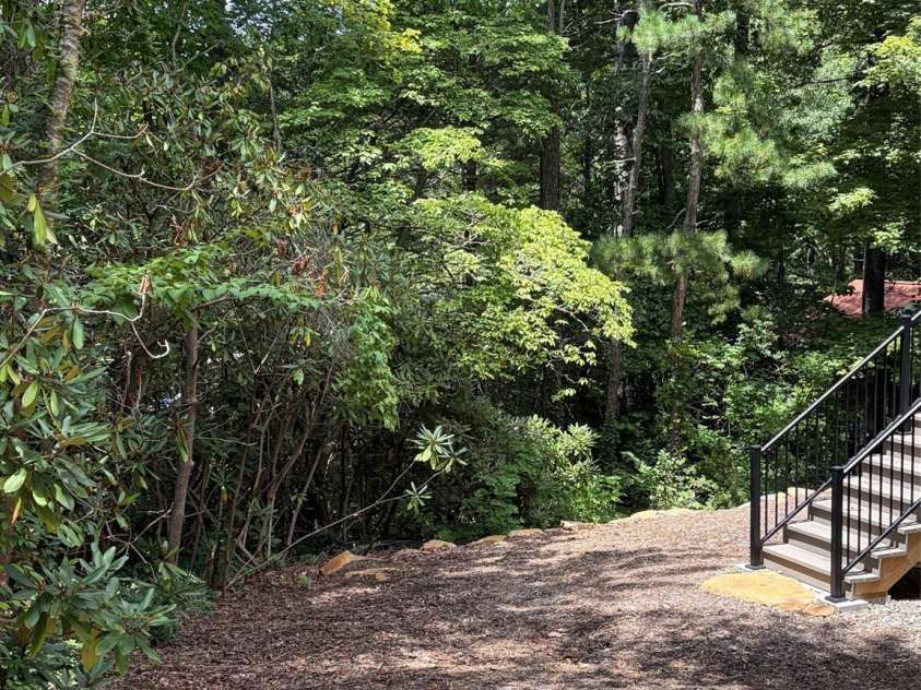 78 Tupper Road, Black Mountain, NC 28711.  MLS# CAR4396605, YatesRealty ID 34432. 