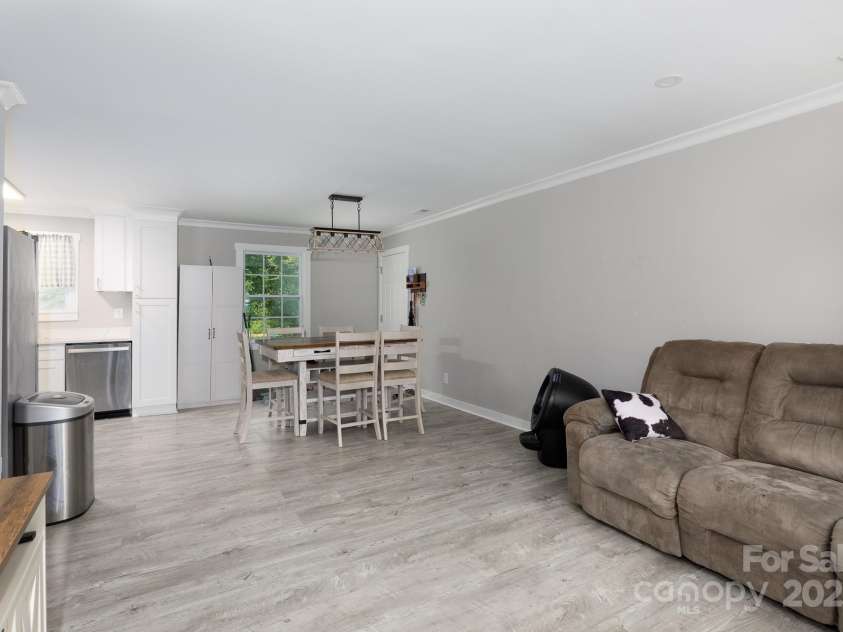 232 Harmony Hills Drive, Catawba, SC 29704.  MLS# CAR4269561, YatesRealty ID 34435. 