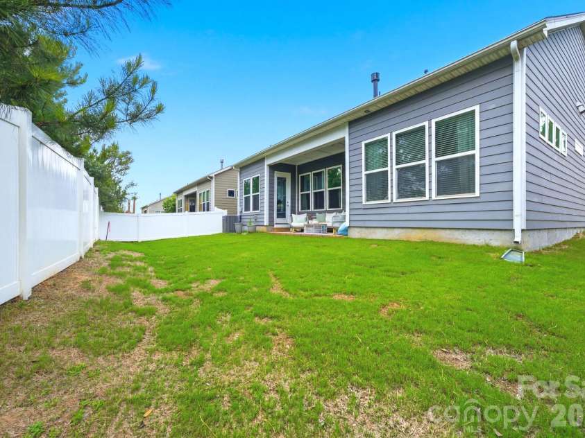 2017 Pinyon Lane, Lancaster, SC 29720.  MLS# CAR4399297, YatesRealty ID 34436. Backyard