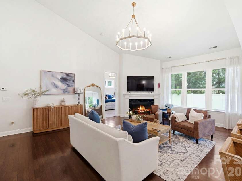 2017 Pinyon Lane, Lancaster, SC 29720.  MLS# CAR4399297, YatesRealty ID 34436. Living Room