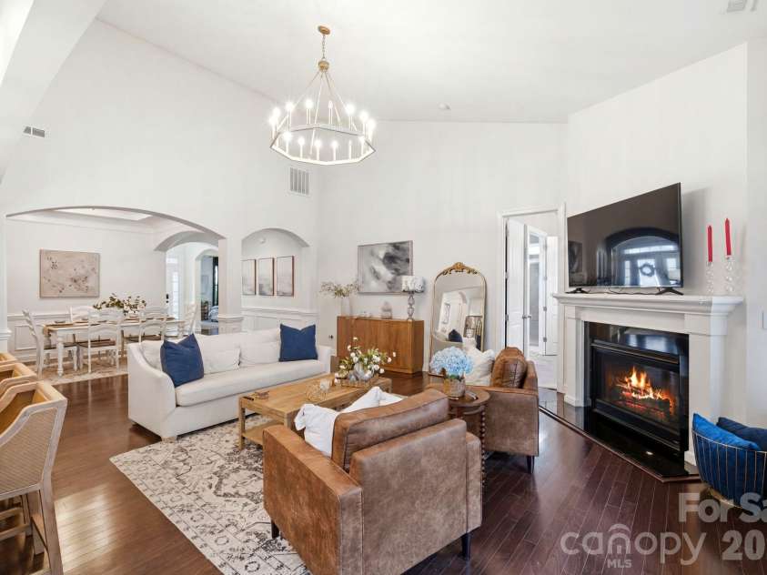2017 Pinyon Lane, Lancaster, SC 29720.  MLS# CAR4399297, YatesRealty ID 34436. Living Room
