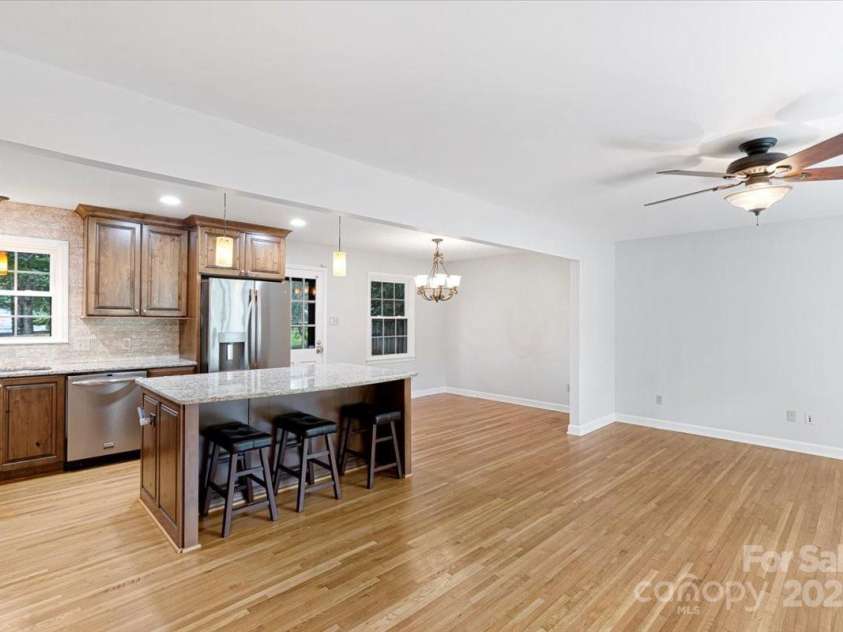 6541 Old Reid Road, Charlotte, NC 28210.  MLS# CAR4292495, YatesRealty ID 34437. 