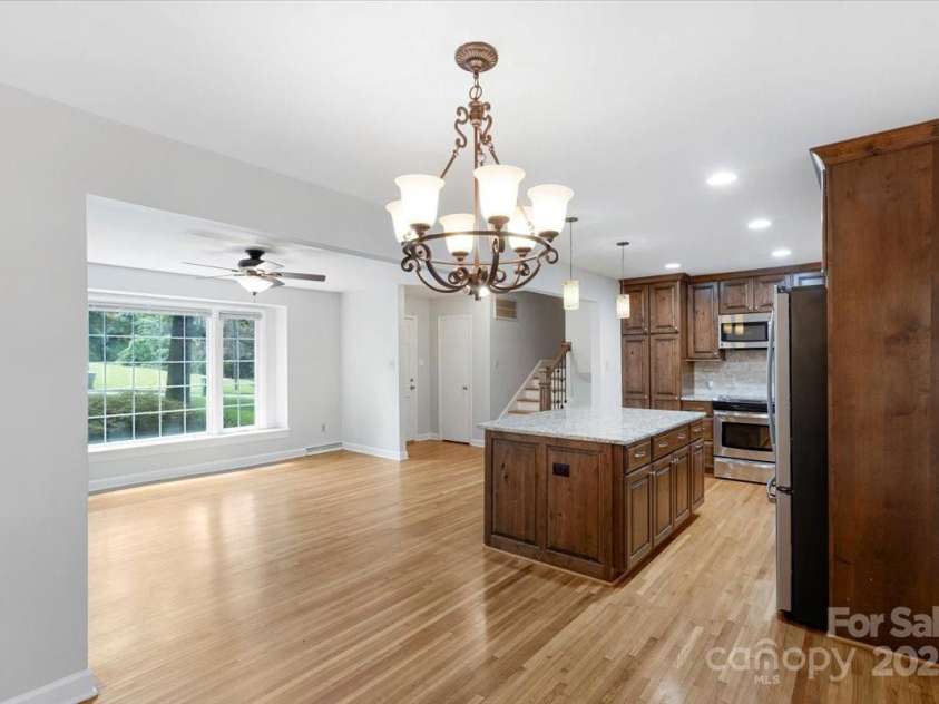 6541 Old Reid Road, Charlotte, NC 28210.  MLS# CAR4292495, YatesRealty ID 34437. 
