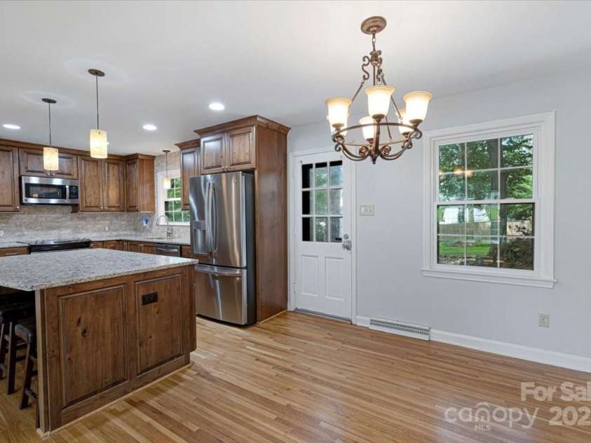 6541 Old Reid Road, Charlotte, NC 28210.  MLS# CAR4292495, YatesRealty ID 34437. 
