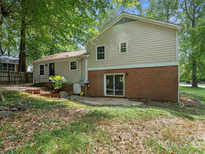 6541 Old Reid Road, Charlotte, NC 28210.  MLS# CAR4292495, YatesRealty ID 34437. 