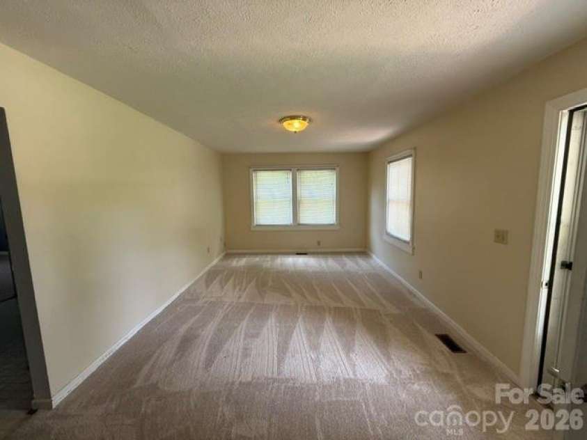 620 Rutherford Road, Marion, NC 28752.  MLS# CAR4396566, YatesRealty ID 34438. 