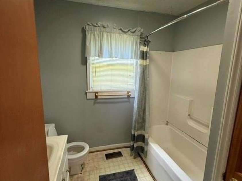 620 Rutherford Road, Marion, NC 28752.  MLS# CAR4396566, YatesRealty ID 34438. 