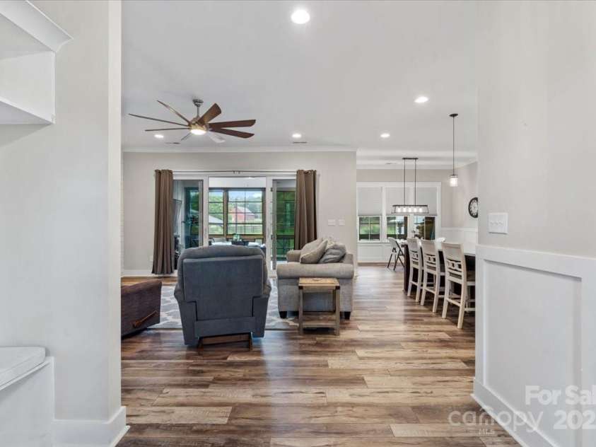 867 Bellegray Road, Clover, SC 29710.  MLS# CAR4262623, YatesRealty ID 34439. Dropzone at entry with wainescoting panels