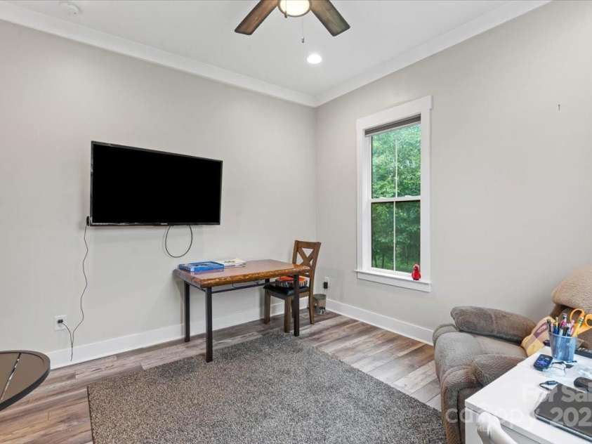867 Bellegray Road, Clover, SC 29710.  MLS# CAR4262623, YatesRealty ID 34439. Third bedroom on main floor