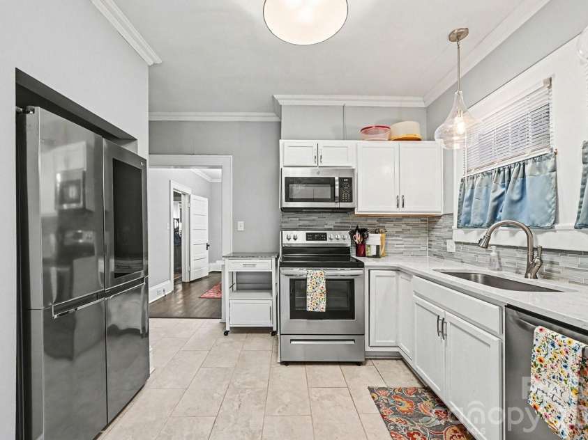 127 11th Street, Salisbury, NC 28144.  MLS# CAR4341611, YatesRealty ID 3444. 