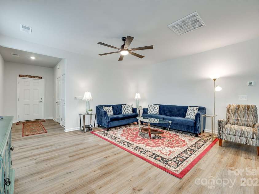 1745 Otter Perch Lane, Fort Mill, SC 29715.  MLS# CAR4259046, YatesRealty ID 34440. 