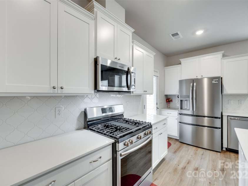 1745 Otter Perch Lane, Fort Mill, SC 29715.  MLS# CAR4259046, YatesRealty ID 34440. 