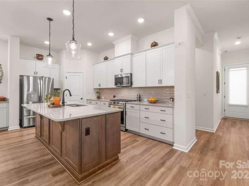 1338 Encore Lane, Waxhaw, NC 28173.  MLS# CAR4293541, YatesRealty ID 34441. 