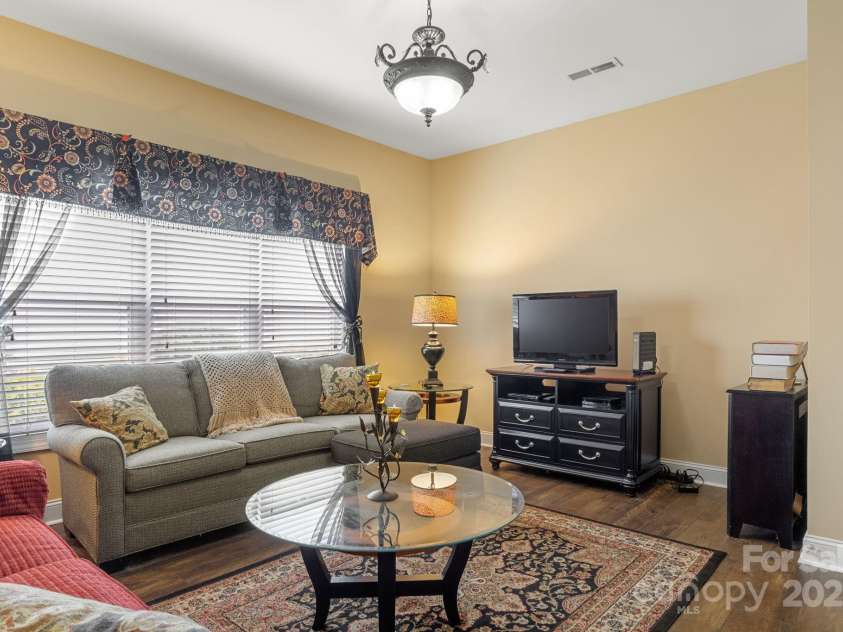 495 Pepperstone Drive, Salisbury, NC 28146.  MLS# CAR4290536, YatesRealty ID 34443. 