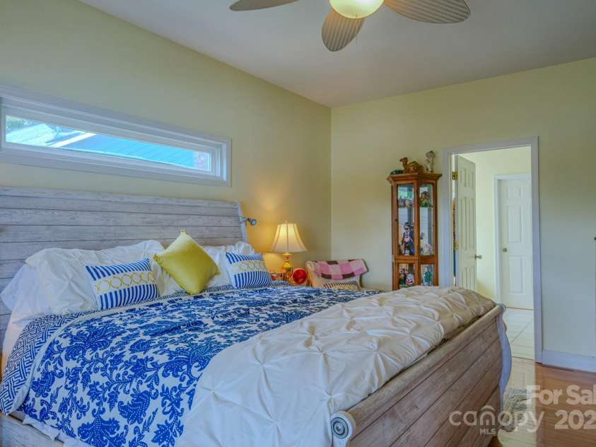 101 Lake Club Lane, Nebo, NC 28761.  MLS# CAR4290829, YatesRealty ID 34445. 