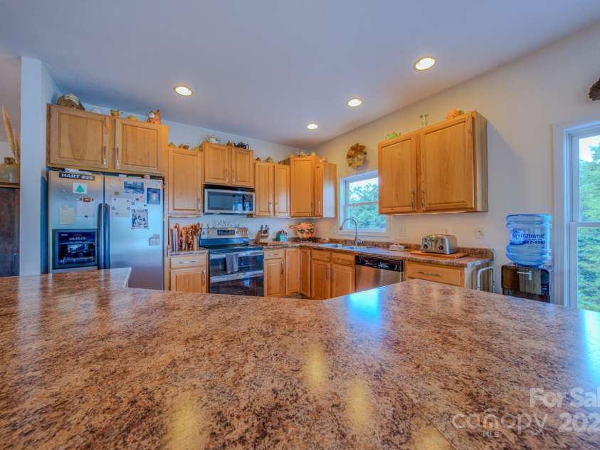 101 Lake Club Lane, Nebo, NC 28761.  MLS# CAR4290829, YatesRealty ID 34445. 