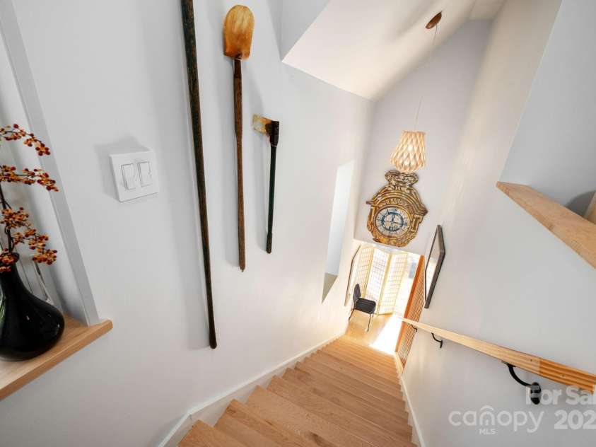 26 Winnfred Street, Asheville, NC 28806.  MLS# CAR4293290, YatesRealty ID 34446. Light-Filled Stairwell