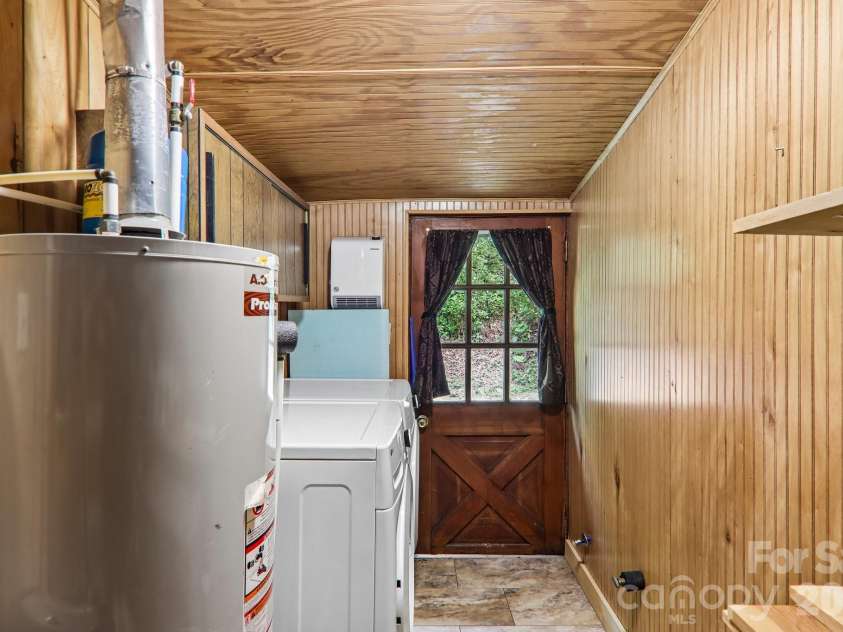 251 Village Lane, Mars Hill, NC 28754.  MLS# CAR4399231, YatesRealty ID 34447. Laundry Room Main Level