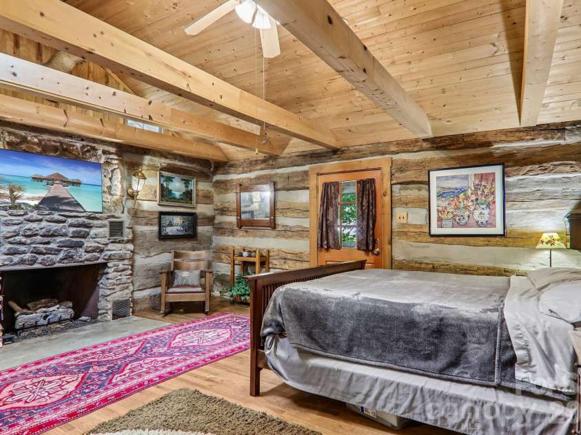 251 Village Lane, Mars Hill, NC 28754.  MLS# CAR4399231, YatesRealty ID 34447. Primary Main Level