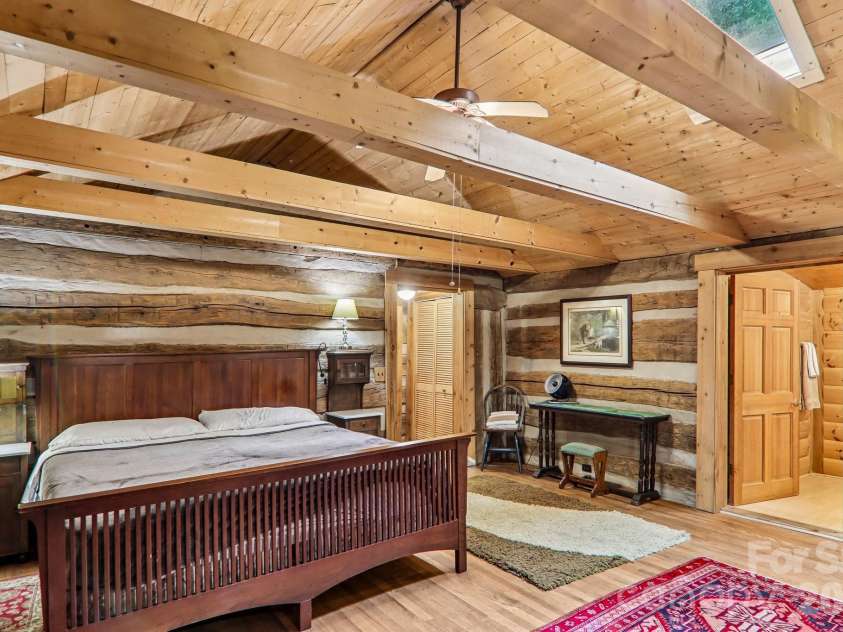 251 Village Lane, Mars Hill, NC 28754.  MLS# CAR4399231, YatesRealty ID 34447. Primary Main Level