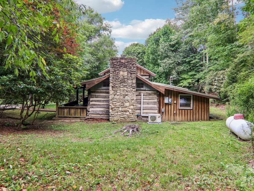 251 Village Lane, Mars Hill, NC 28754.  MLS# CAR4399231, YatesRealty ID 34447. Side View