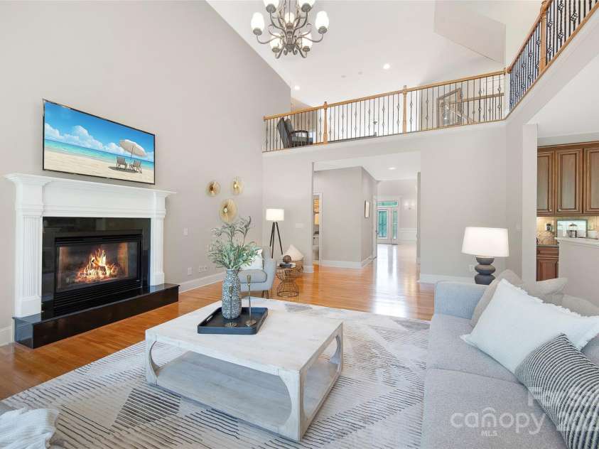 512 Appomatox Drive, Marvin, NC 28173.  MLS# CAR4269133, YatesRealty ID 34447. Great Room
