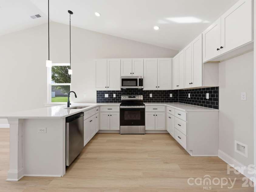 1962 Redwood Drive, Oakboro, NC 28129.  MLS# CAR4399195, YatesRealty ID 34448. 
