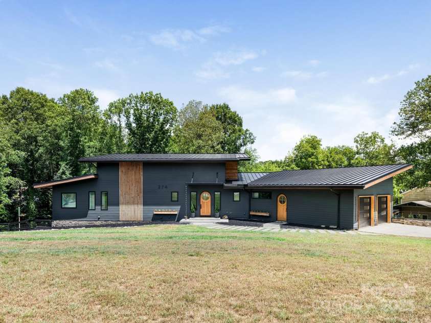 274 Elysian Drive, Mooresville, NC 28117.  MLS# CAR4281477, YatesRealty ID 34448. 274 Elysian Drive
