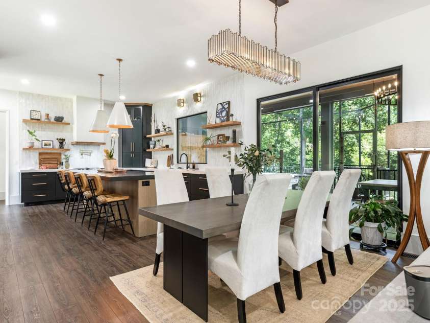 274 Elysian Drive, Mooresville, NC 28117.  MLS# CAR4281477, YatesRealty ID 34448. Dining Area